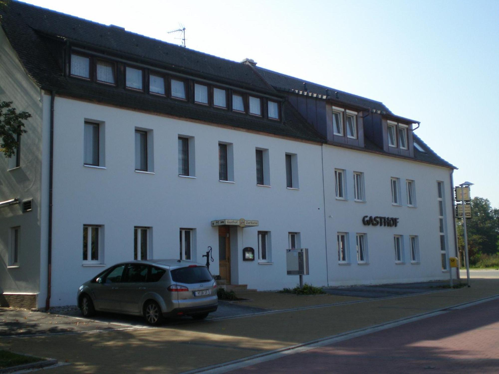 Gaestehaus Zur Kurve ツィルンドルフ エクステリア 写真